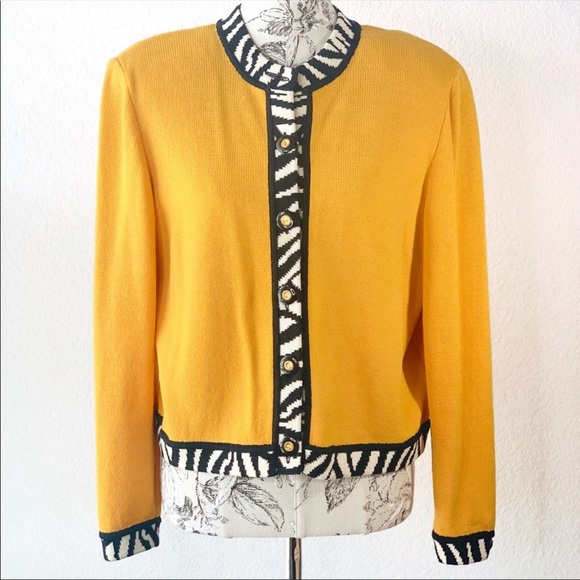 St. John Sweaters - St Johns long sleeve cardigan